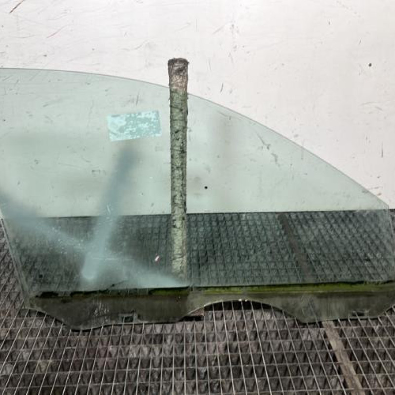 Vitre avant gauche SKODA FABIA 1 Photo n°4