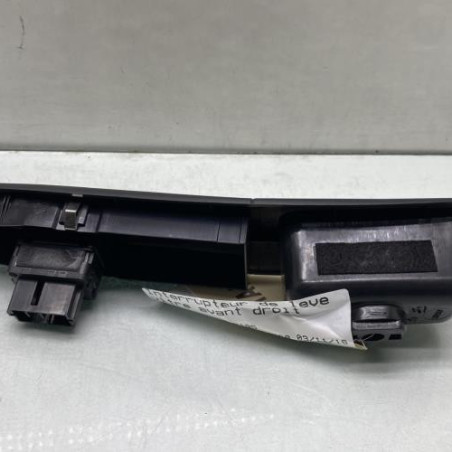 Interrupteur de leve vitre avant droit PEUGEOT 406