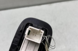 Interrupteur de leve vitre arriere gauche PEUGEOT 2008 1
