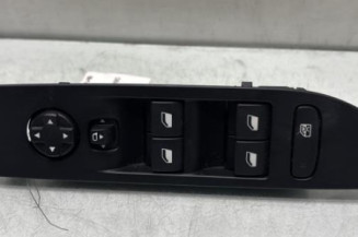 Interrupteur de leve vitre avant gauche PEUGEOT 208 2 Photo n°1