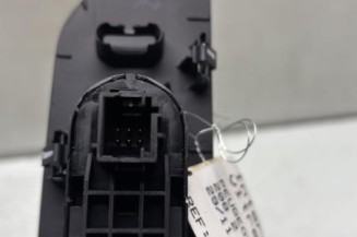 Interrupteur de leve vitre avant gauche PEUGEOT 208 2