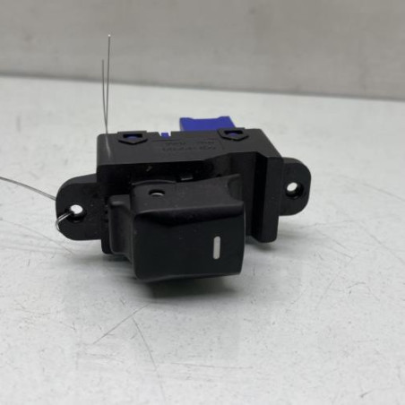 Interrupteur de leve vitre avant droit KIA RIO 3 Photo n°1