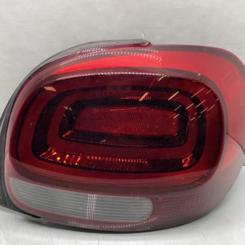 Feu arriere principal droit (feux) CITROEN C3 3 SOCIETE Photo n°1