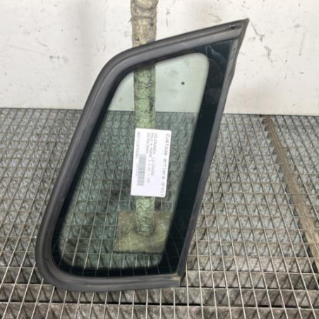 Custode arriere droit VOLKSWAGEN POLO 4 Photo n°1