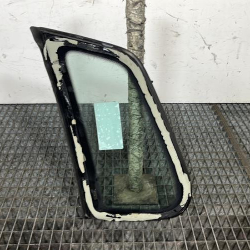 Custode arriere droit VOLKSWAGEN POLO 4 Photo n°4