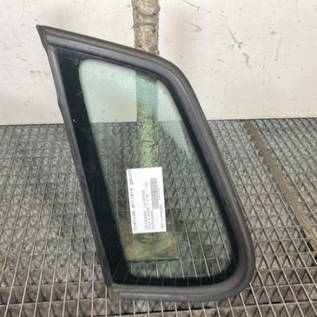 Custode arriere gauche VOLKSWAGEN POLO 4 Photo n°1