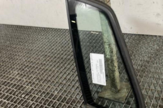 Custode arriere gauche VOLKSWAGEN POLO 4