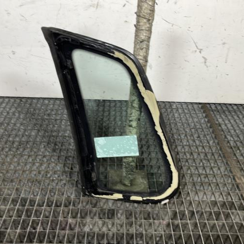 Custode arriere droit VOLKSWAGEN POLO 4 Photo n°4