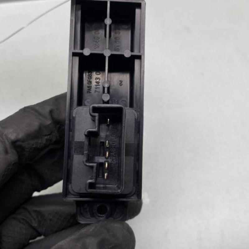 Interrupteur de leve vitre avant droit MAZDA 2 2 Photo n°3