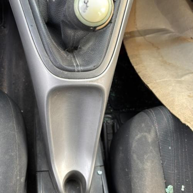 Custode avant droit TOYOTA AURIS 1 Photo n°20