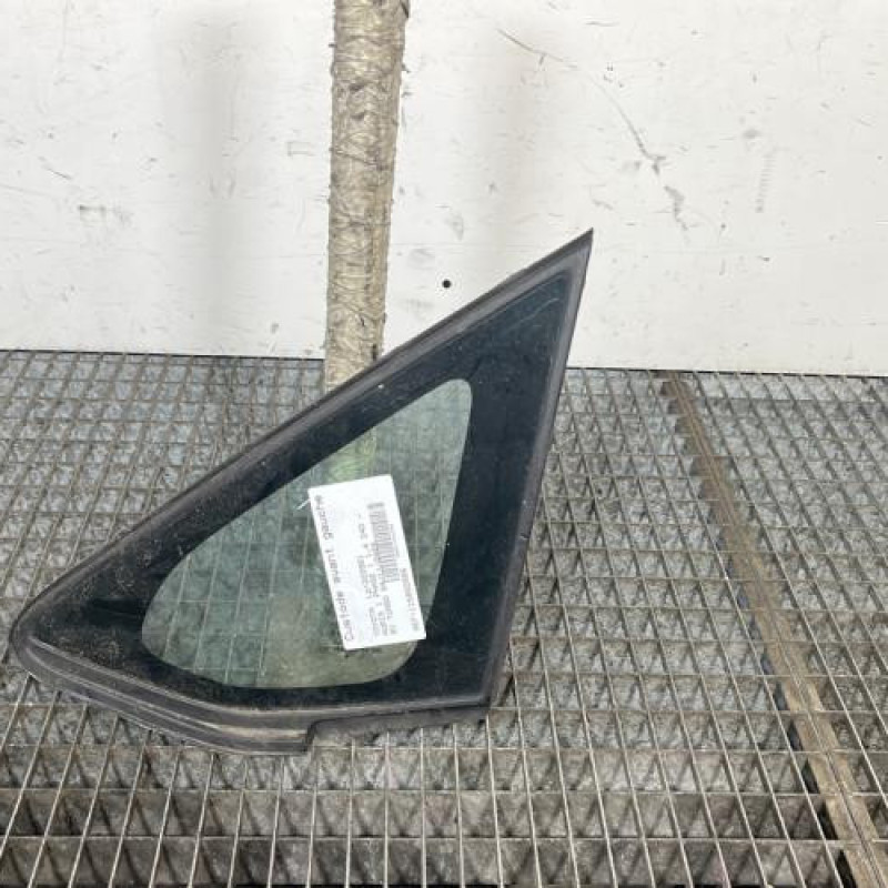 Custode avant gauche TOYOTA AURIS 1 Photo n°1