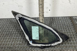 Custode avant gauche TOYOTA AURIS 1