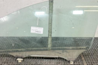 Vitre avant gauche TOYOTA AURIS 1 Photo n°1