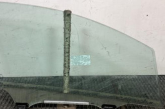 Vitre avant gauche TOYOTA AURIS 1