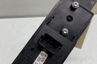 Interrupteur de leve vitre avant droit MERCEDES VITO 639