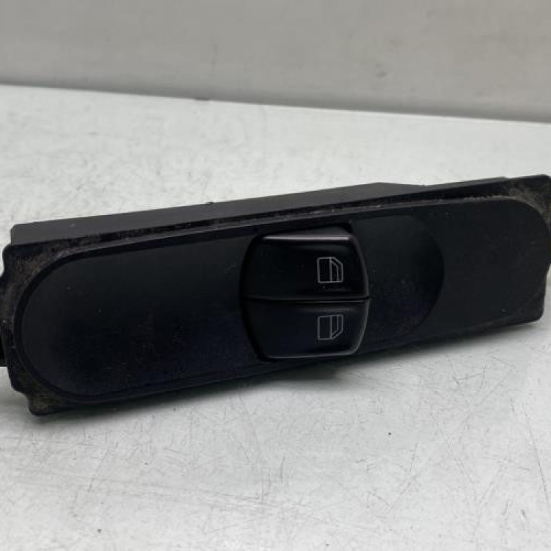 Interrupteur de leve vitre avant gauche MERCEDES VITO 639 Photo n°1