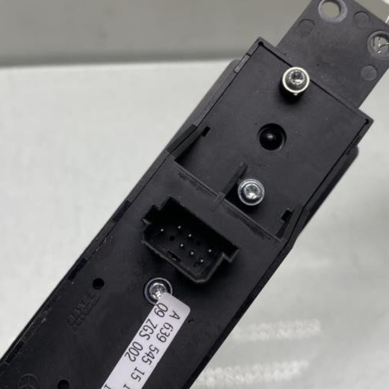 Interrupteur de leve vitre avant gauche MERCEDES VITO 639 Photo n°3