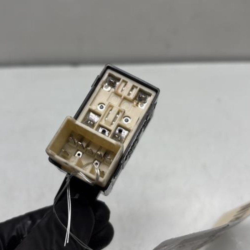 Interrupteur de leve vitre avant droit HYUNDAI SANTA FE 1 Photo n°3