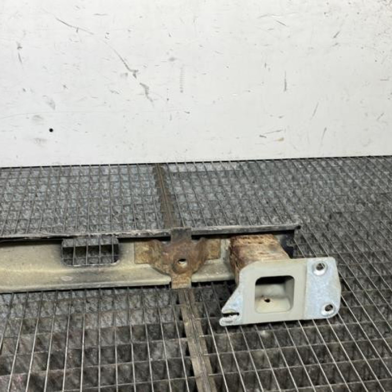 Renfort pare choc arriere (traverse) PEUGEOT 207 Photo n°6