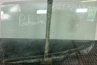 Vitre arriere gauche PEUGEOT 207 Photo n°1