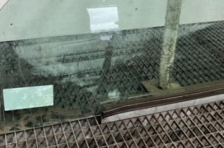 Vitre avant gauche RENAULT KANGOO 1