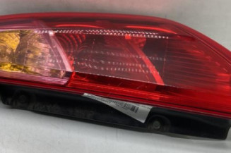 Feu arriere principal droit (feux) FIAT GRANDE PUNTO Photo n°1