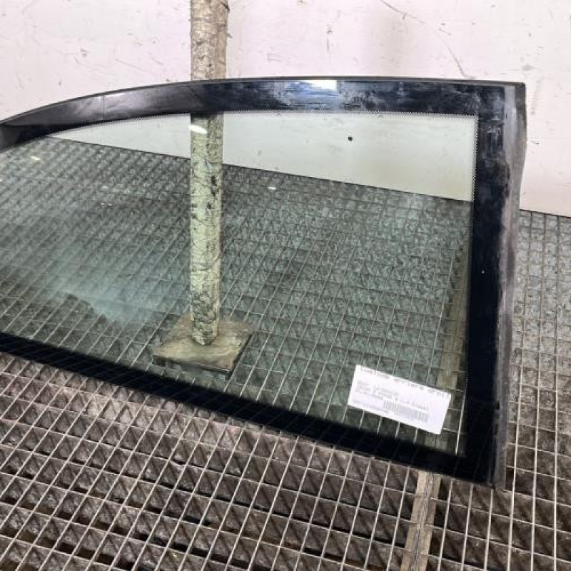 Custode arriere droit SEAT IBIZA 3 Photo n°3