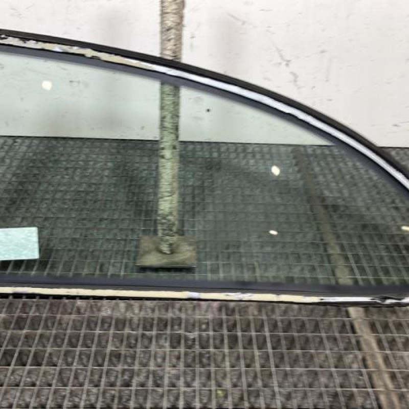 Custode arriere droit SEAT IBIZA 3 Photo n°4