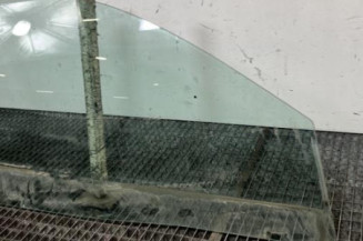 Vitre avant droit SEAT IBIZA 3