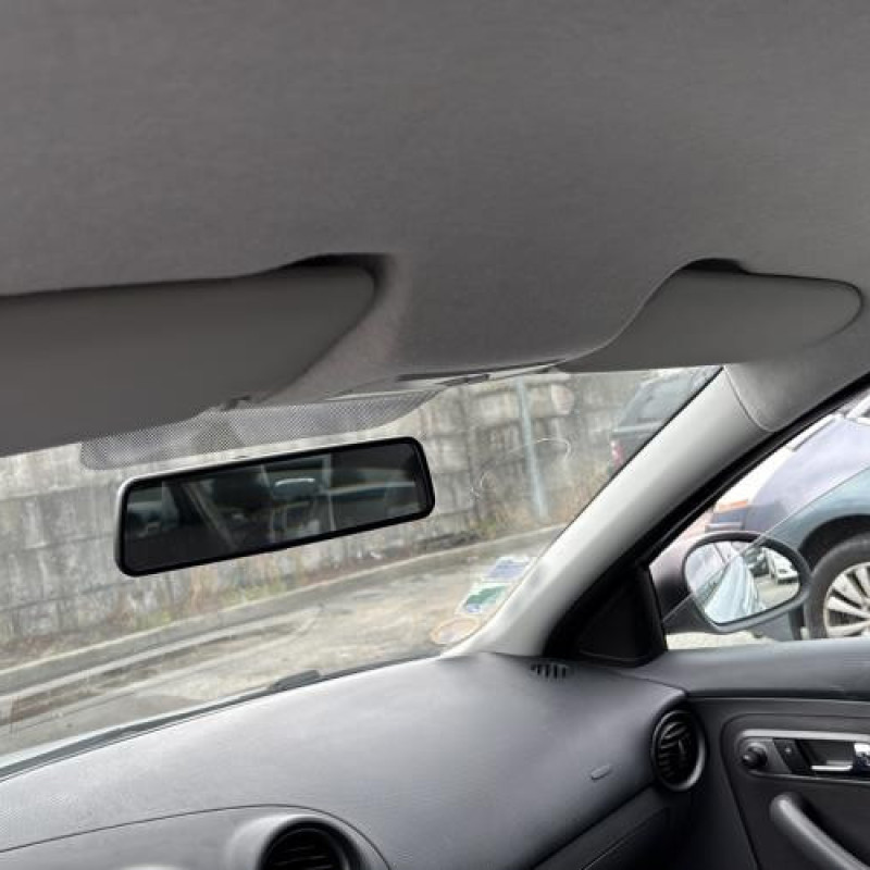 Vitre avant droit SEAT IBIZA 3 Photo n°20