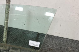 Vitre avant gauche SEAT IBIZA 3