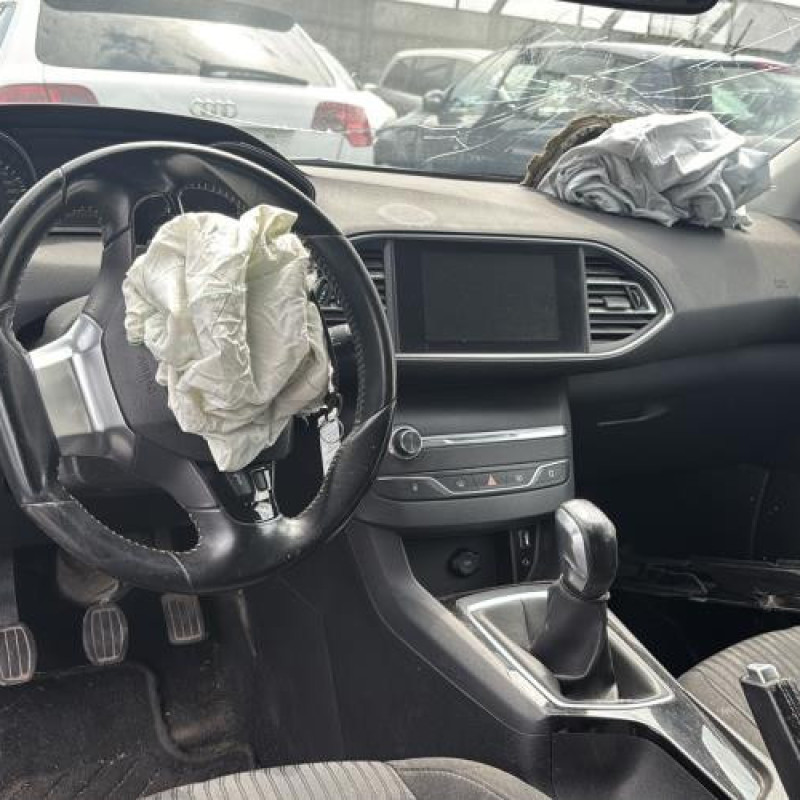 Moteur PEUGEOT 308 2 Photo n°17