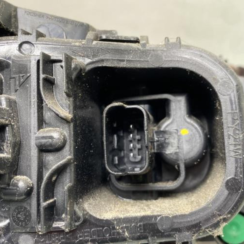 Feu arriere principal droit (feux) RENAULT CLIO 4 Photo n°3