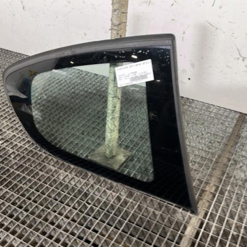 Custode arriere droit PEUGEOT 208 1 Photo n°3