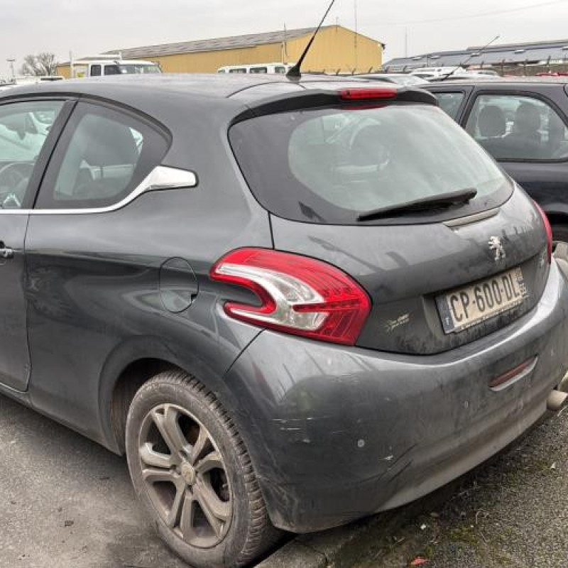 Custode arriere droit PEUGEOT 208 1 Photo n°8