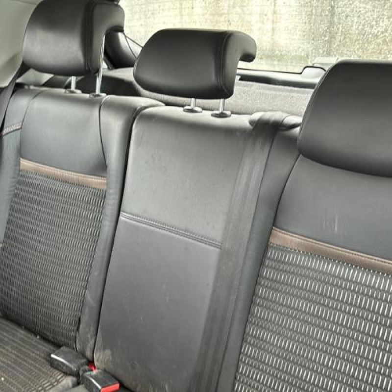 Custode arriere droit PEUGEOT 208 1 Photo n°15