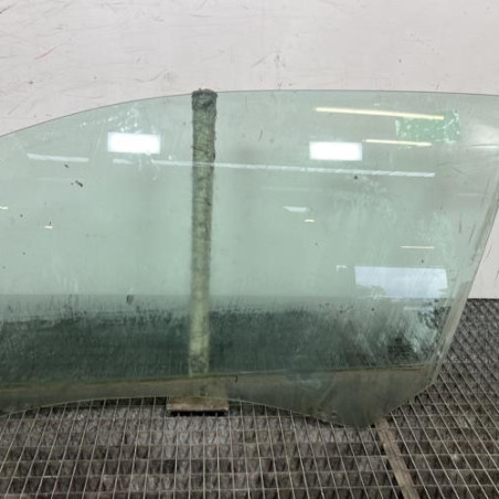 Vitre avant gauche PEUGEOT 208 1 Photo n°1