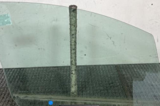 Vitre avant gauche TOYOTA YARIS 3