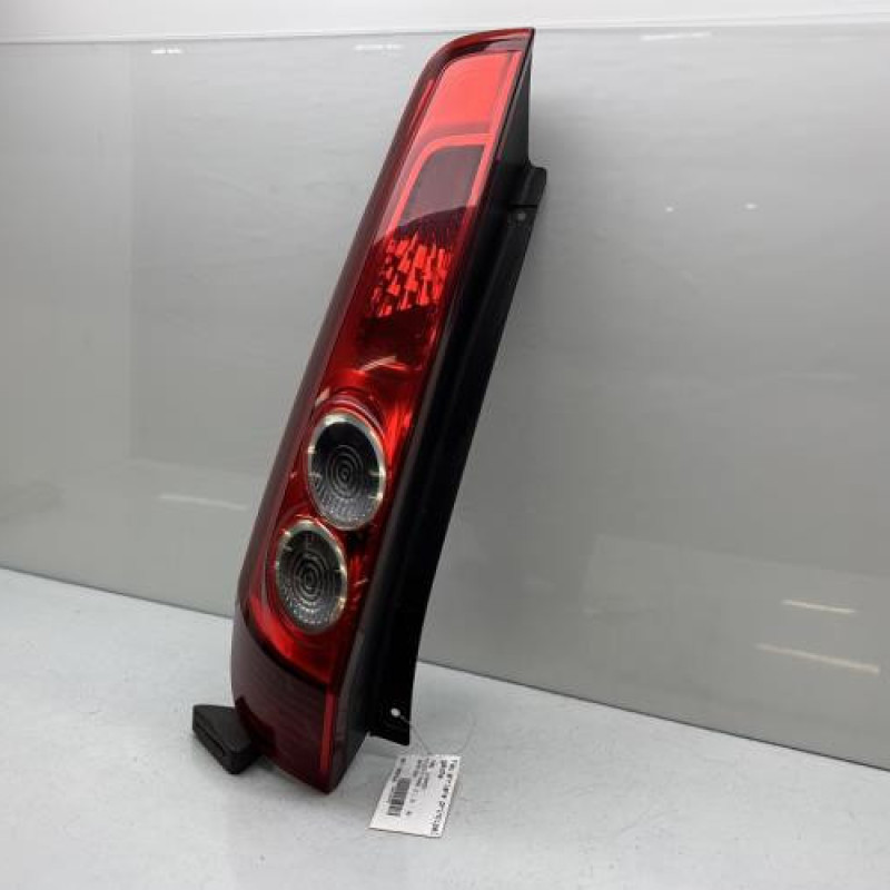 Feu arriere principal gauche (feux) FORD FIESTA 5 Photo n°3