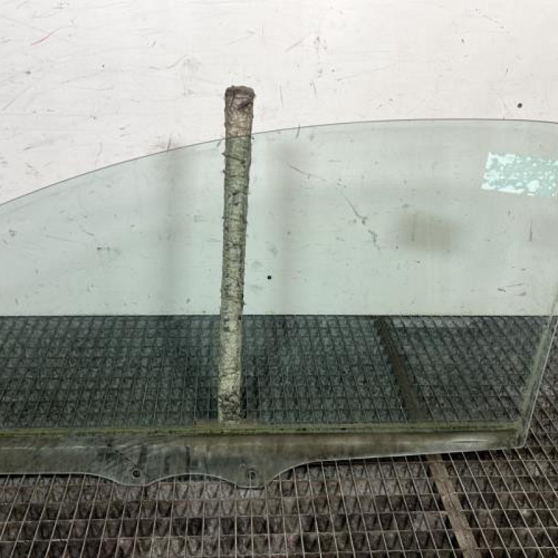 Vitre avant droit CITROEN C1 1 Photo n°4