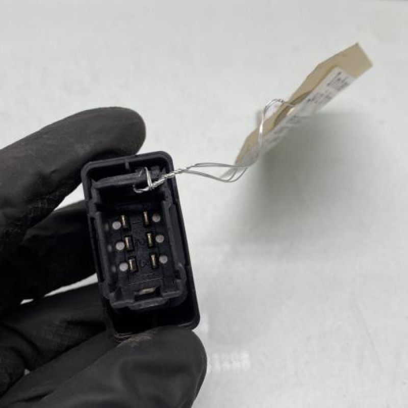 Interrupteur de leve vitre avant droit PEUGEOT 207 Photo n°3