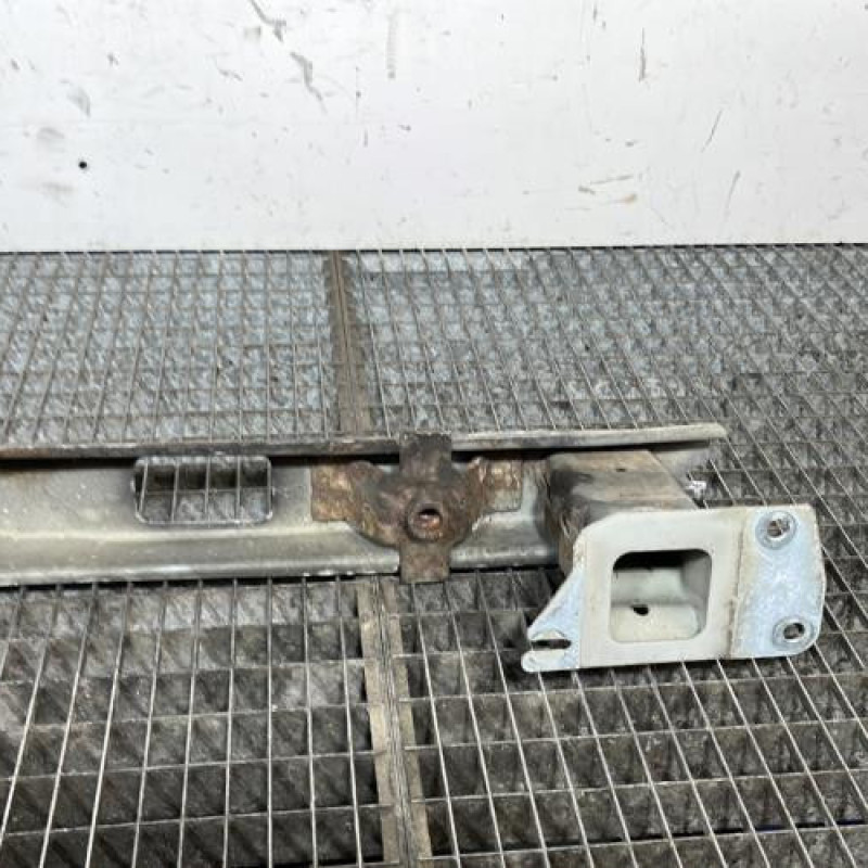 Renfort pare choc arriere (traverse) PEUGEOT 207 Photo n°6