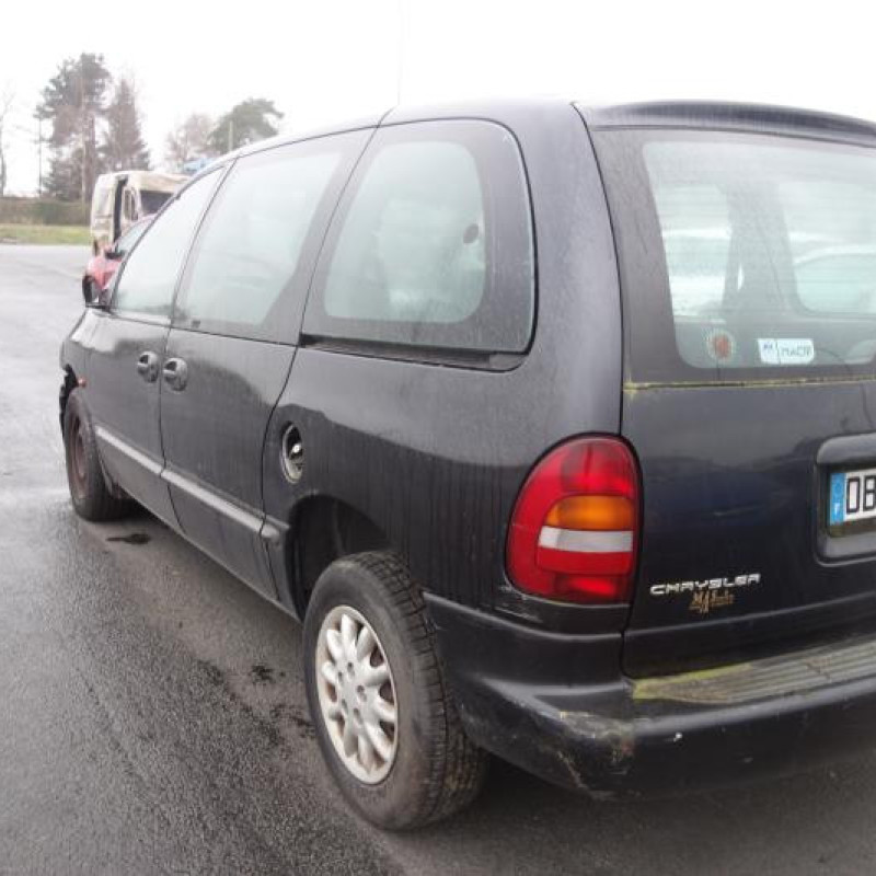 Malle/Hayon arriere CHRYSLER VOYAGER 3 Photo n°7