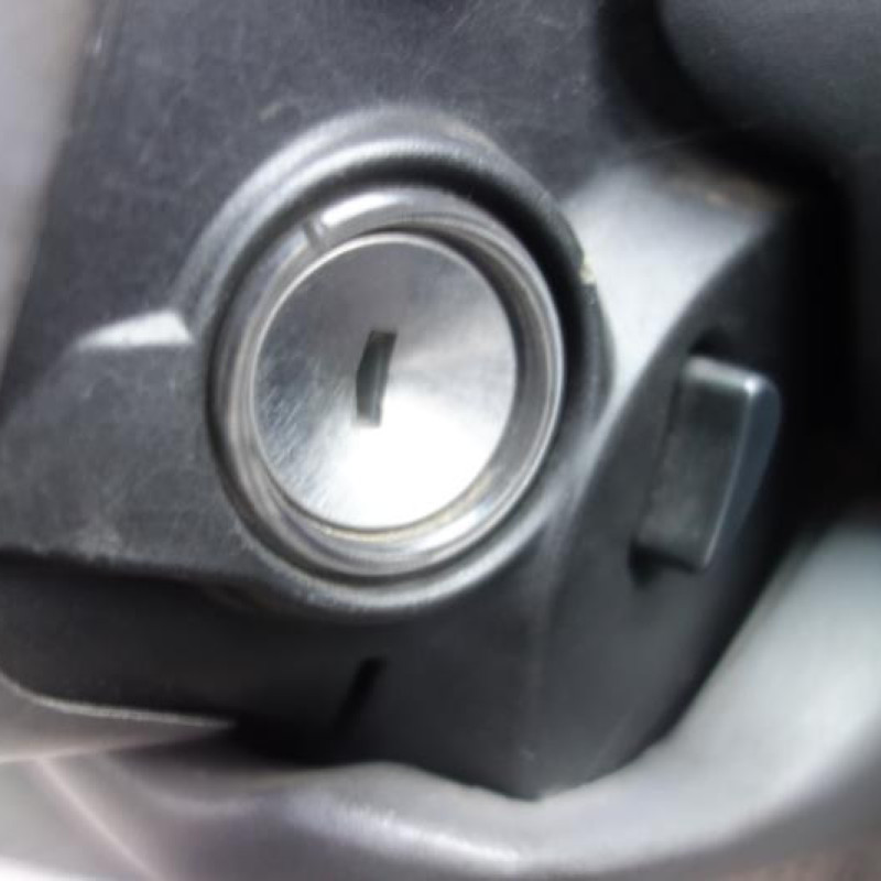 Malle/Hayon arriere CHRYSLER VOYAGER 3 Photo n°11