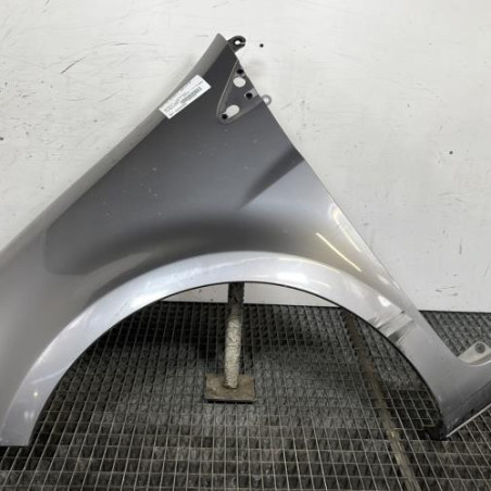 Aile avant gauche RENAULT CLIO 3 Photo n°1