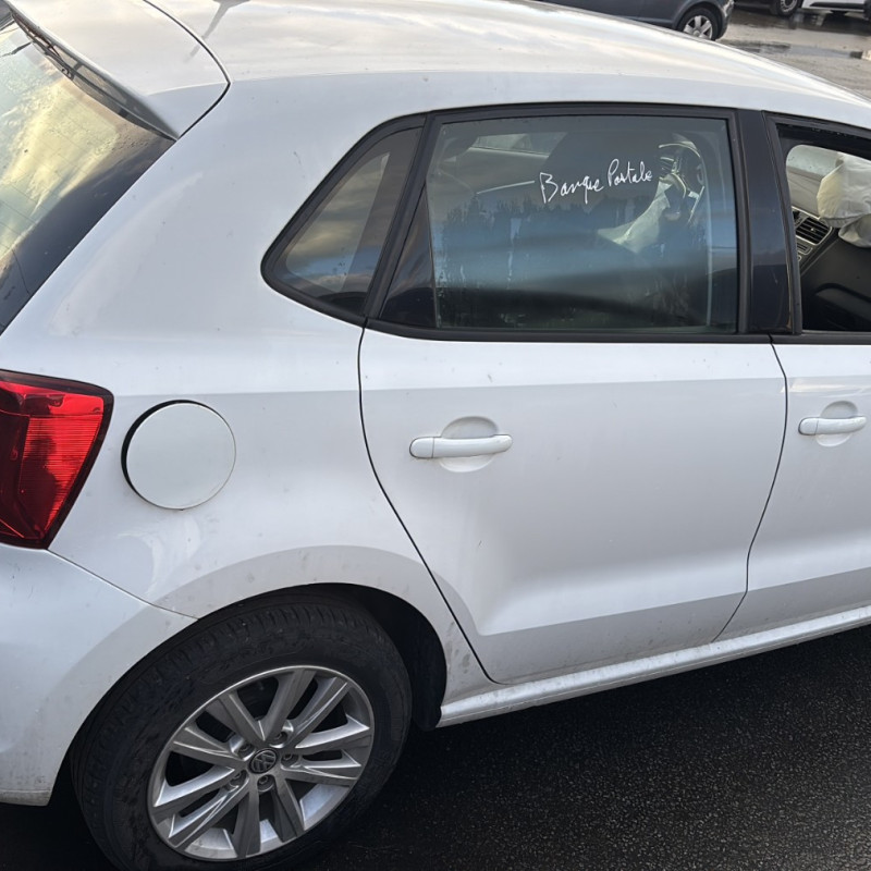 VOLKSWAGEN POLO 5 PHASE 2 1.0 MPI - 12V Photo n°9