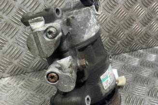 Compresseur clim VOLKSWAGEN GOLF 6 Photo n°1