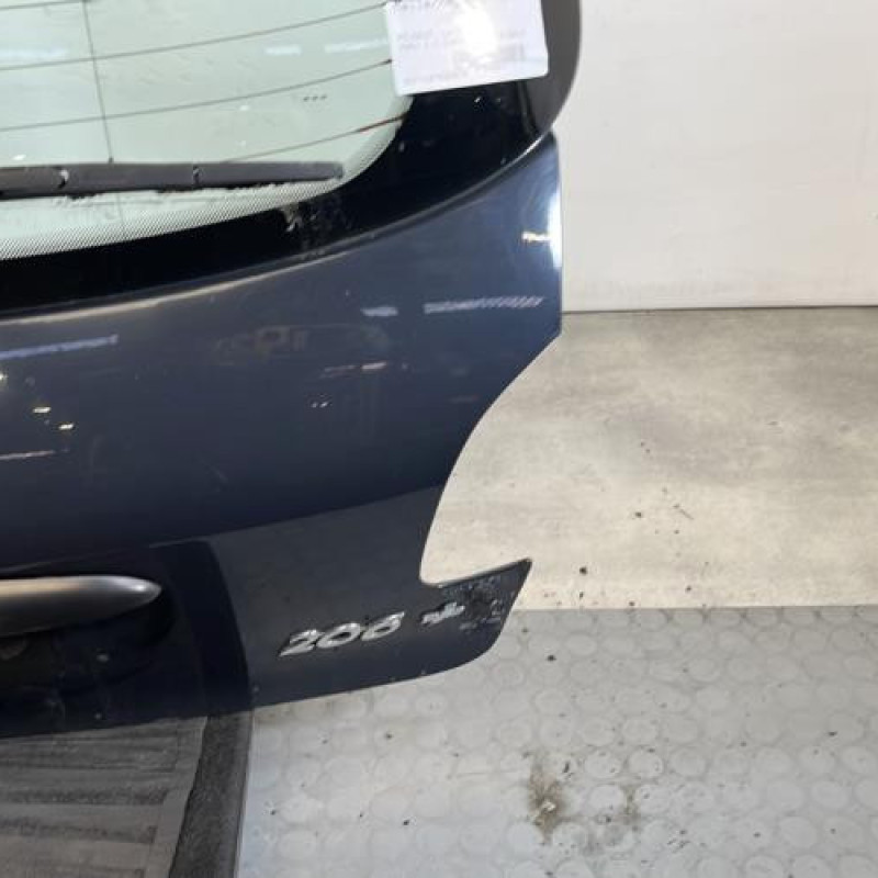 Malle/Hayon arriere PEUGEOT 206+ Photo n°4