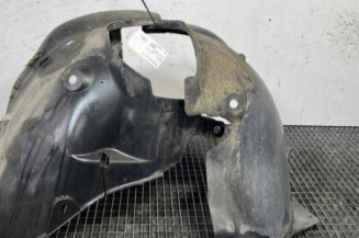 Pare boue avant gauche RENAULT CLIO 3 Photo n°1