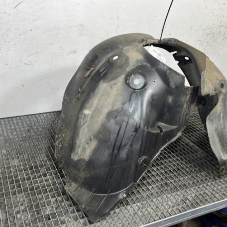 Pare boue avant gauche RENAULT CLIO 3